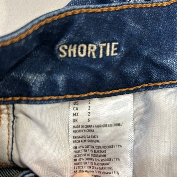 American Eagle Shortie Size 2 Denim Distressed Jean Shorts - Picture 4 of 10